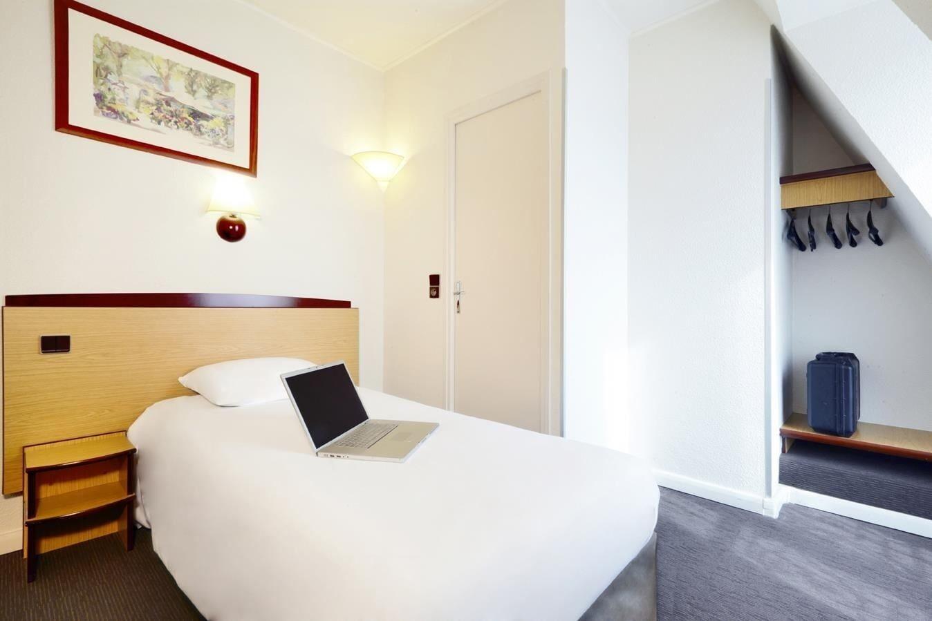 Hotel Campanile Paris Ouest - Boulogne Esterno foto