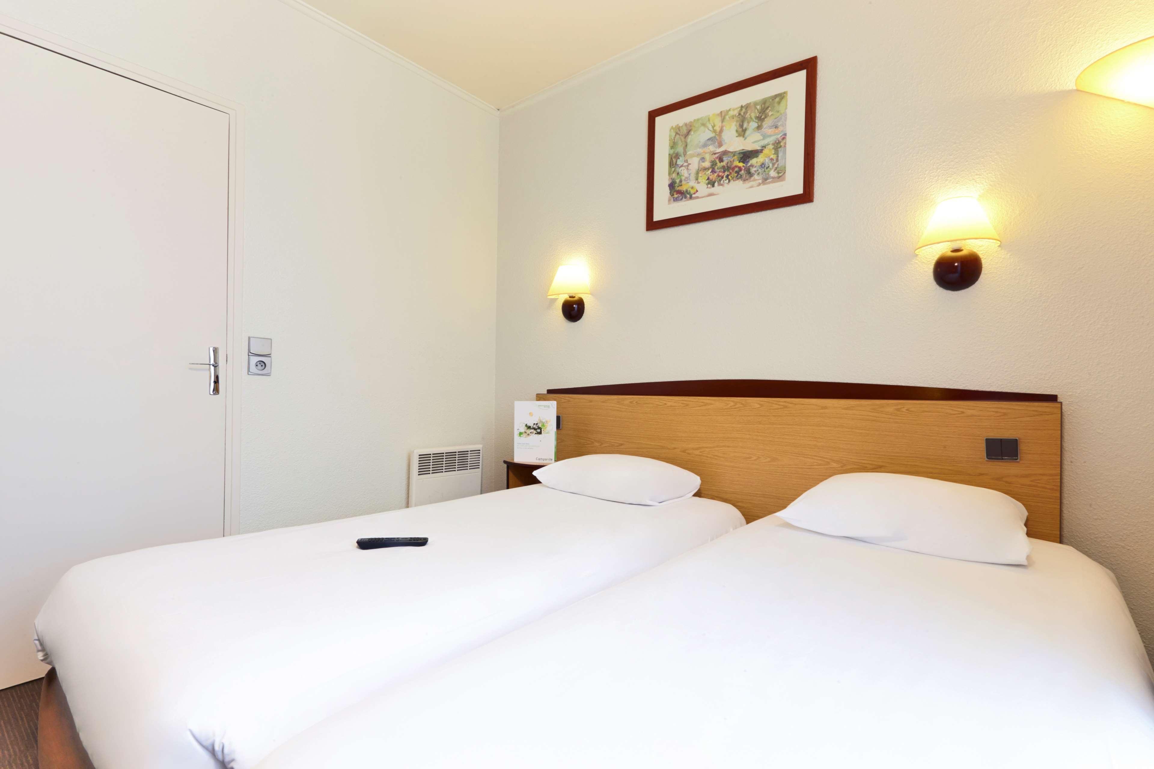 Hotel Campanile Paris Ouest - Boulogne Esterno foto