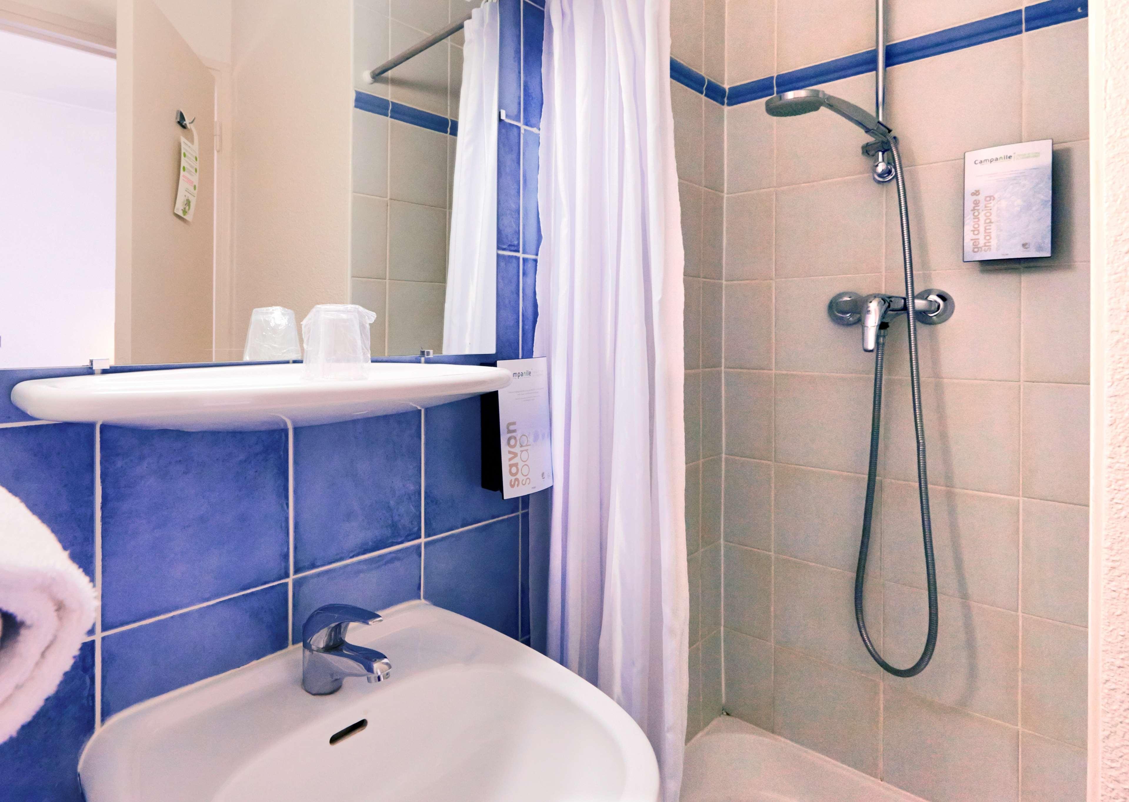 Hotel Campanile Paris Ouest - Boulogne Esterno foto