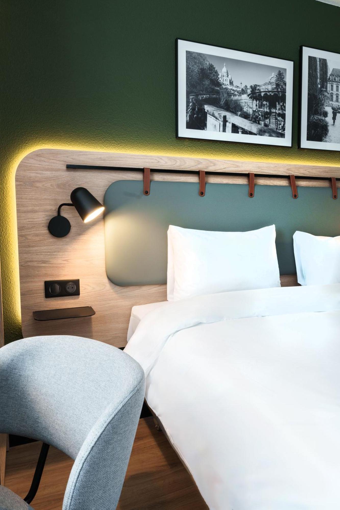 Hotel Campanile Paris Ouest - Boulogne Esterno foto