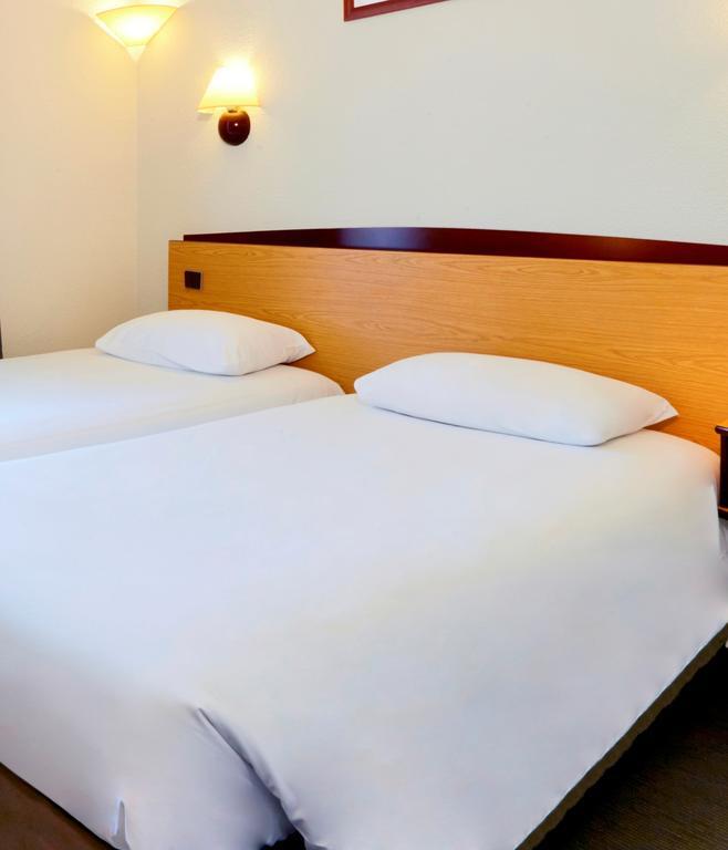 Hotel Campanile Paris Ouest - Boulogne Esterno foto